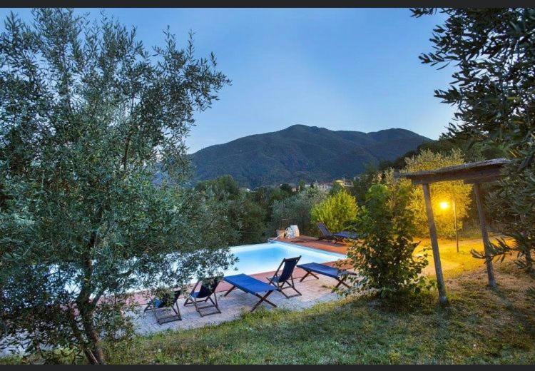 Agriturismo Ca Di Rossi Villa Mulazzo Exterior photo